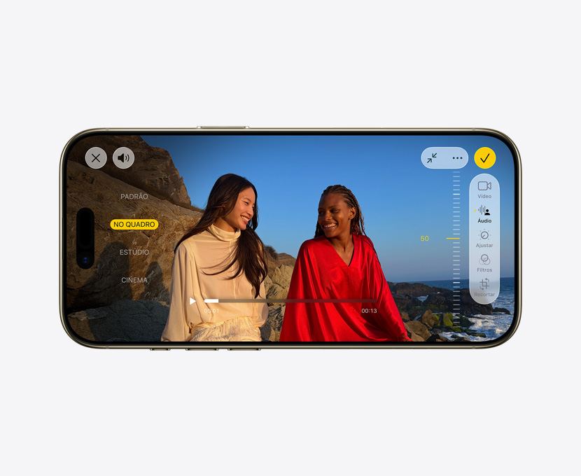 Parte da frente do iPhone Air, vídeo Pro com o recurso Mixagem de Áudio em uso