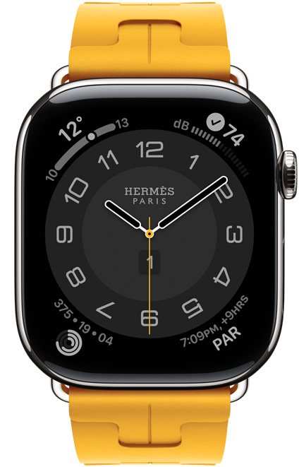 Apple Watch Hermès Series 11，Circulaire 指針錶面 (時針、分針、秒針；複雜功能：天氣、健身記錄圓圈、巴黎時間、噪音)，配備銀色鈦金屬錶殼；右側外觀、數碼錶冠；配搭 Jaune 黃色 (鳥羽黃色) Kilim Single Tour 錶帶，採用 fluoroelastomer 橡膠物料