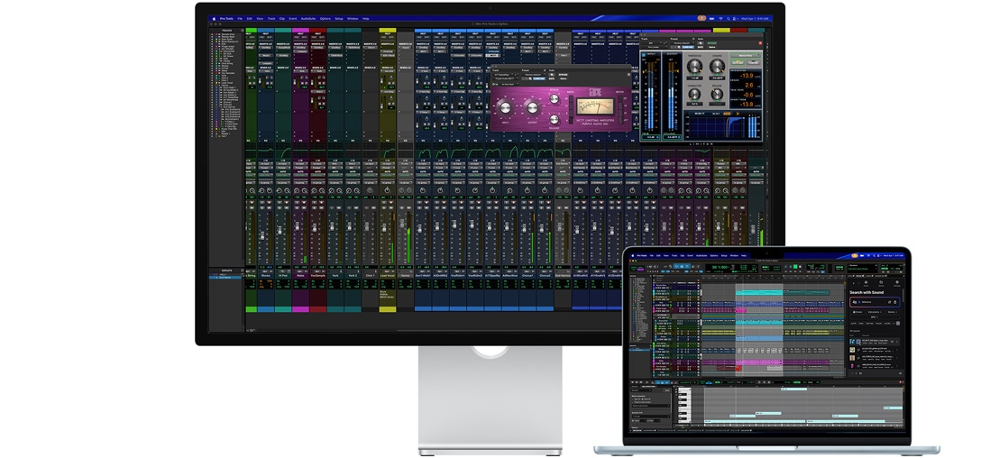 Studio Display a notebook Mac ukazujú prácu v Pro Tools s integrovaným nástrojom Splice, pričom sklo s nanotextúrou pomáha redukovať odrazy na tmavej obrazovke programu